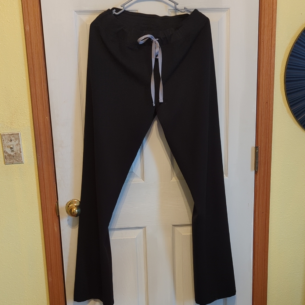 Figs Women's Black Drawstring Pants